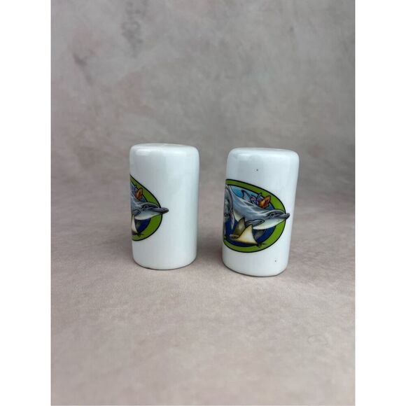 Vintage Manatee Sea Life Salt and Pepper Shakers - Picture 2 of 6